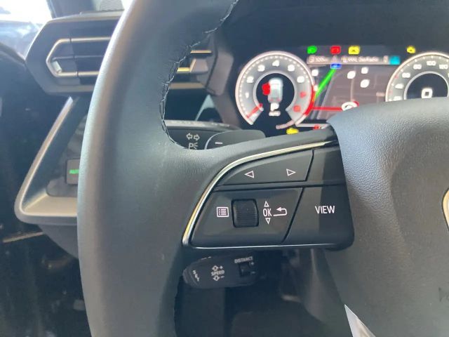 Audi A3 30 TFSI Sedan