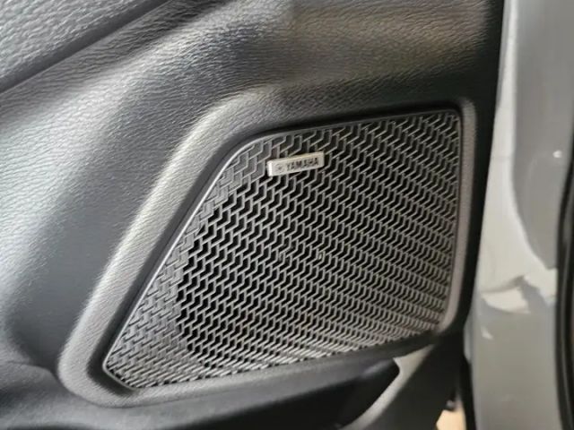 Mitsubishi Outlander 2,4 Intro