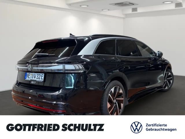 Volkswagen ID.7 Pro Tourer