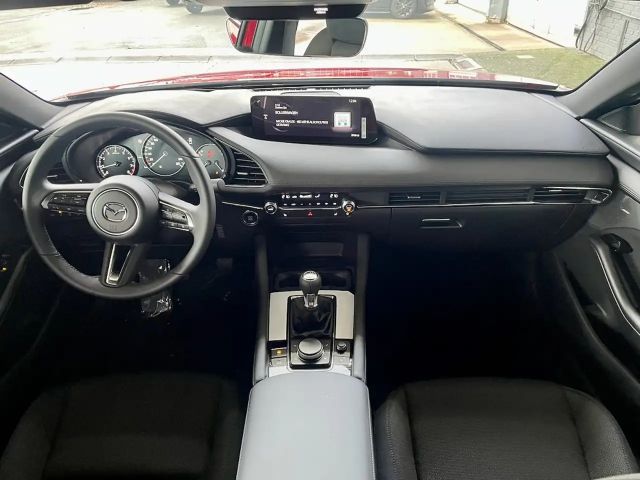 Mazda 3 2.5L Exclusive-line