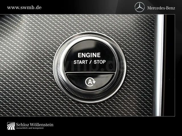 Mercedes-Benz C 180 AVANTGARDE Sedan