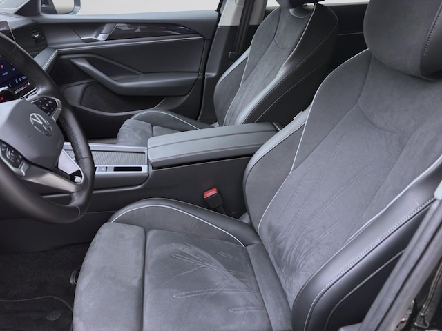 Volkswagen Passat 1.5 eTSI Business DSG Variant