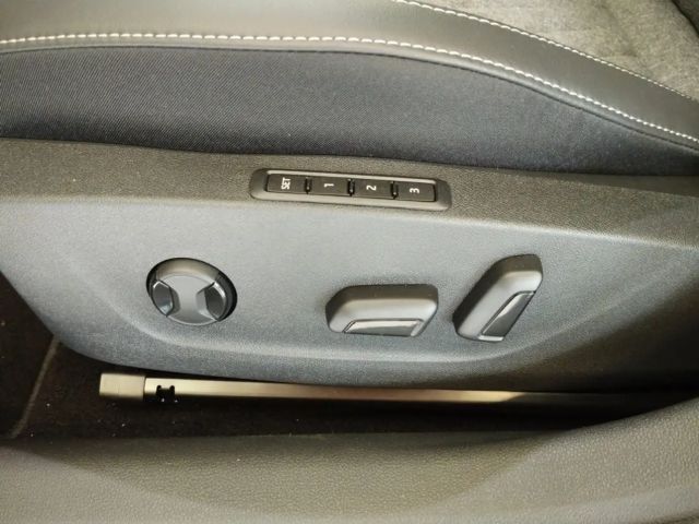 Skoda Octavia 2.0 TDI Combi Sportline