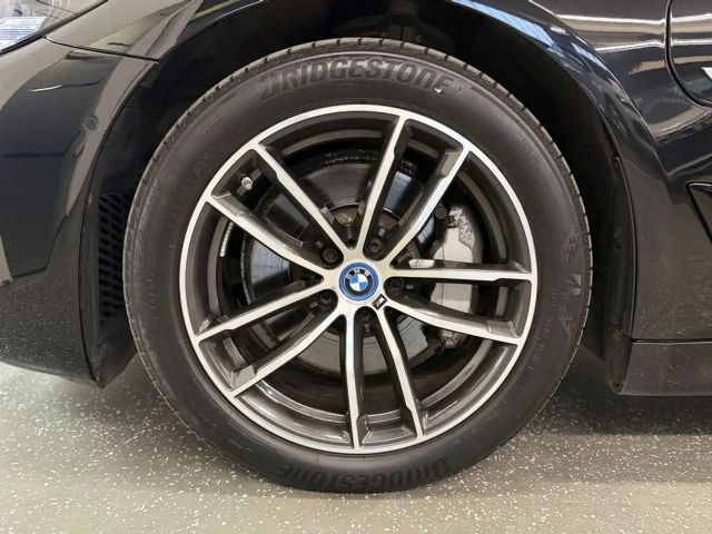 BMW 530 530e M-Sport xDrive