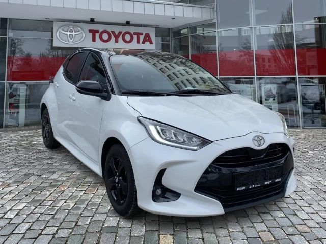 Toyota Yaris Hatchback