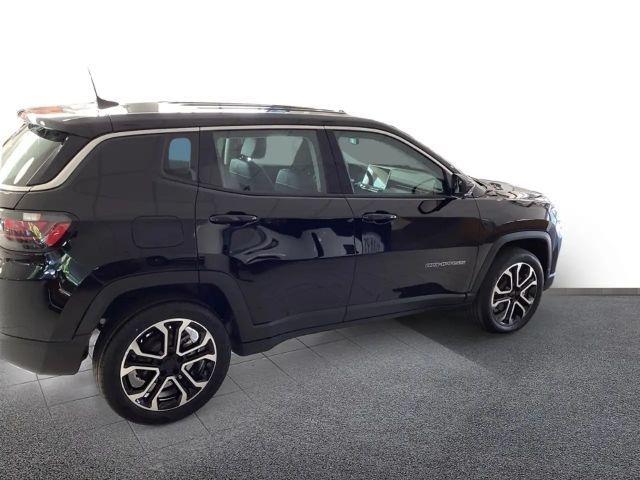 Jeep Compass Altitude