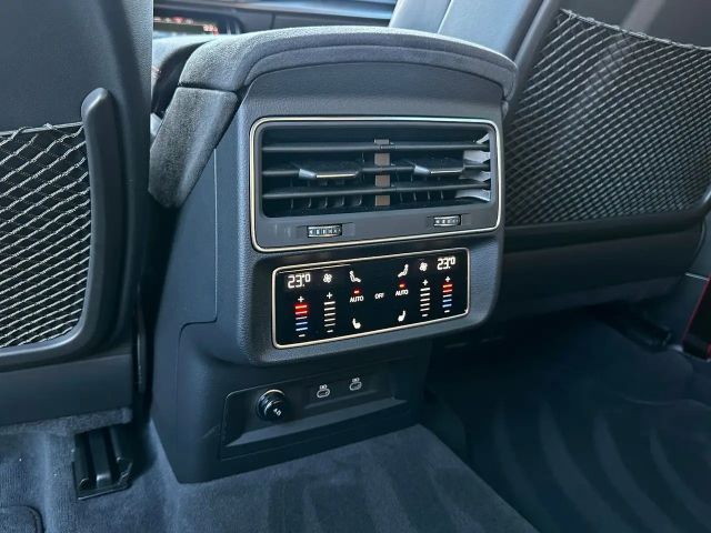 Audi RS Q8 Performance