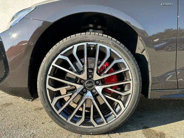 Audi A6 e-tron Quattro