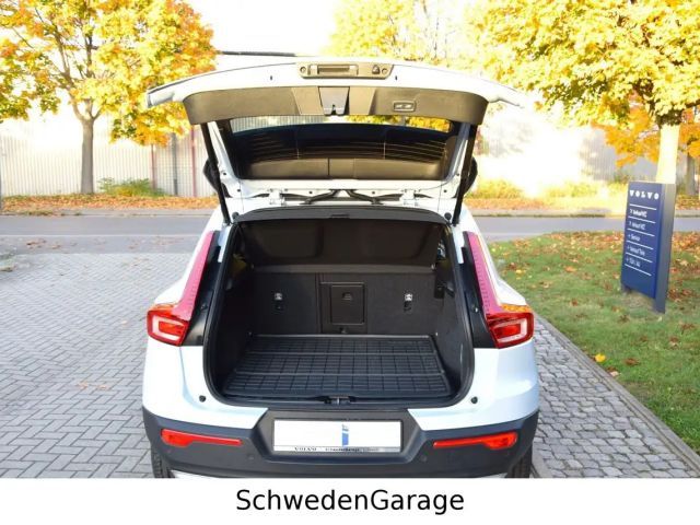 Volvo XC40 B4 STHZG/360°/AHK