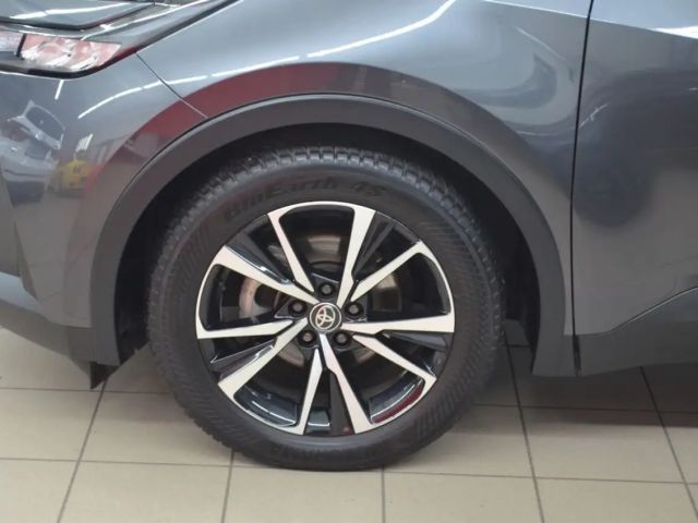 Toyota C-HR Hybride Team D