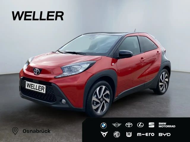 Toyota Aygo X Bi-Tone Hatchback