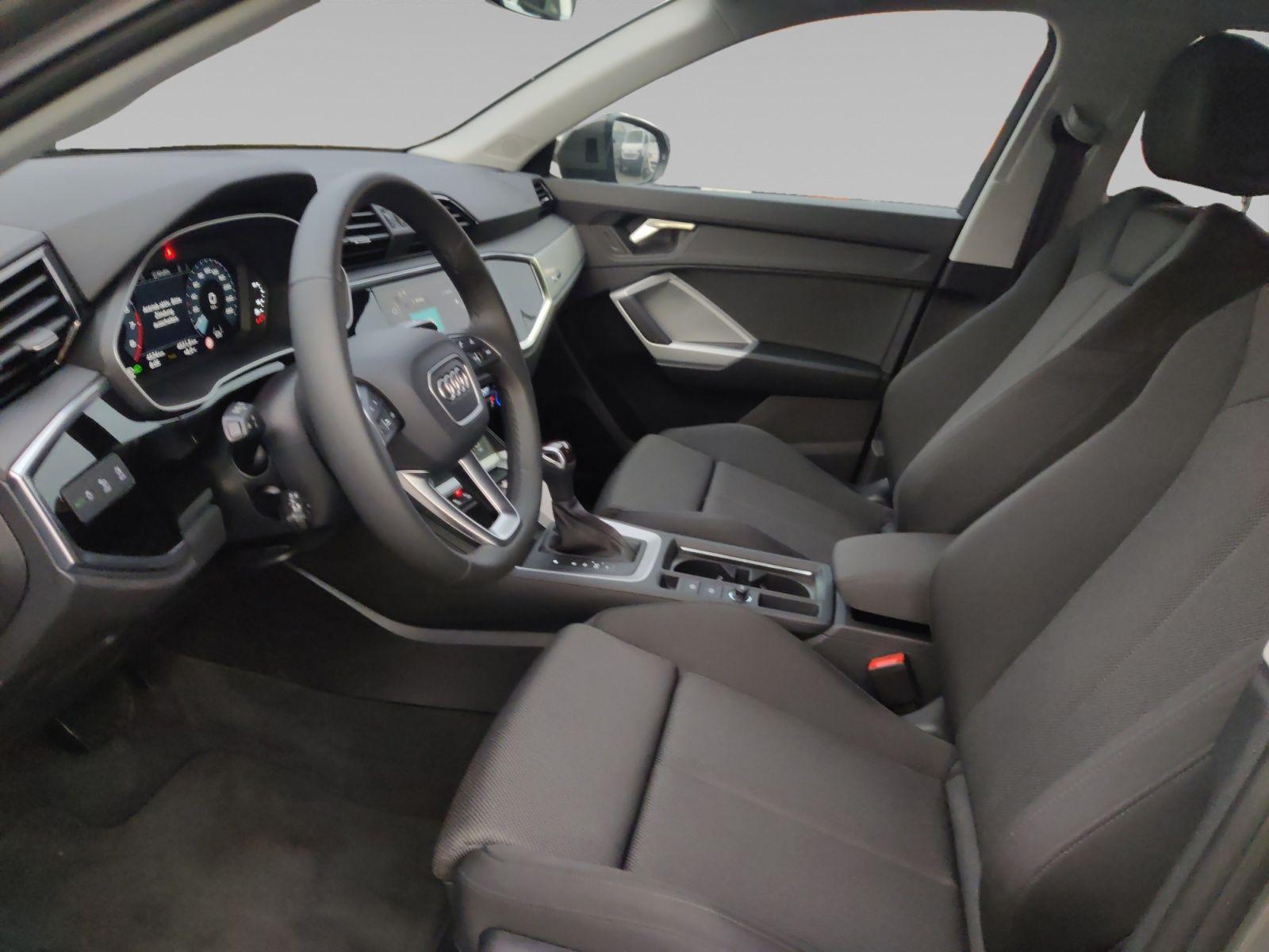 Audi Q3 35 TFSI S-Tronic