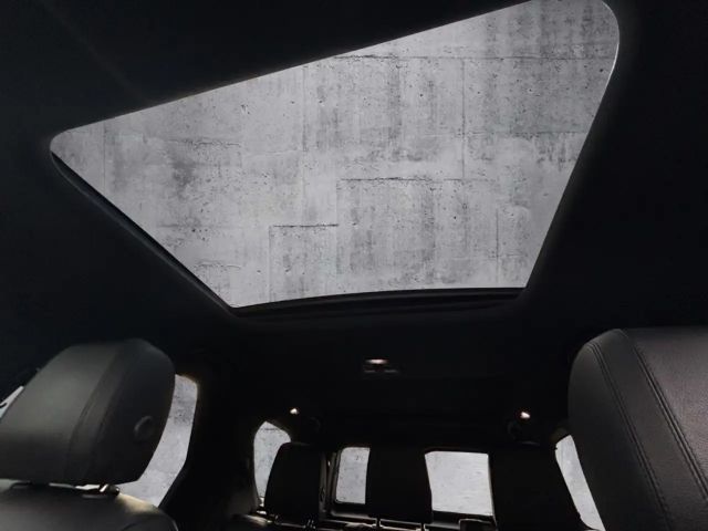 Land Rover Discovery D300 HSE
