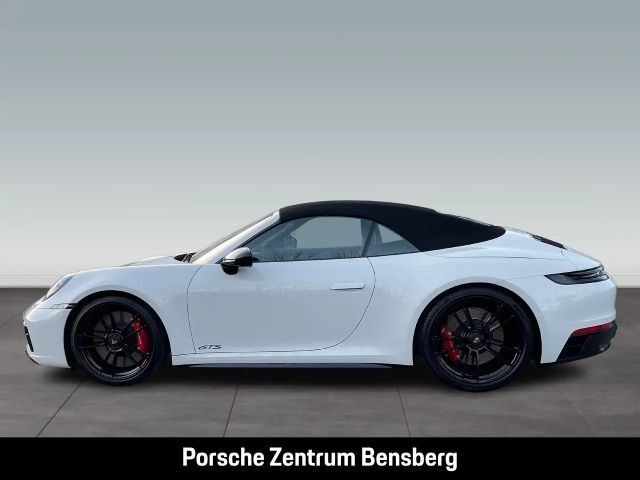 Porsche 992 Cabrio Carrera GTS