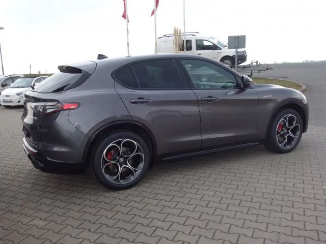 Alfa Romeo Stelvio Q4 Veloce