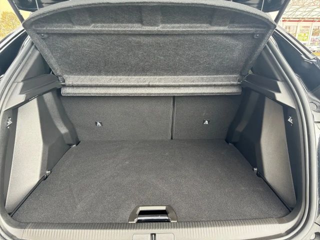 Peugeot 2008 Allure Pack EAT8 PureTech