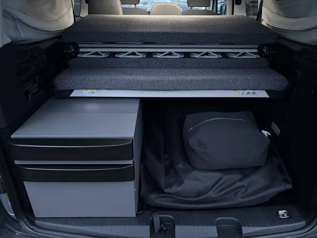 Volkswagen Caddy 1.5 TSI DSG Maxi