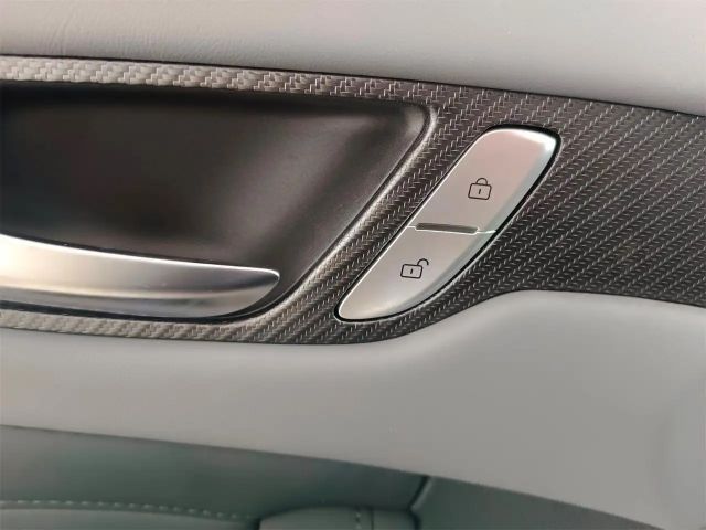 MG MGS5 64 kWh EV Long range Luxury