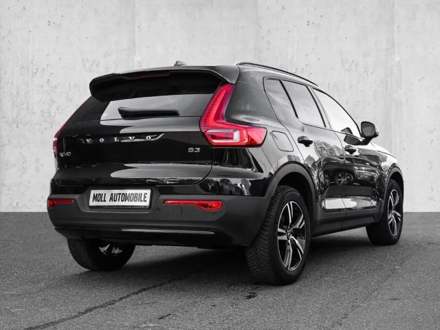 Volvo XC40 Dark Plus
