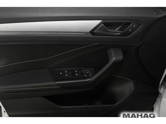 Volkswagen T-Roc 1.5 eTSI DSG