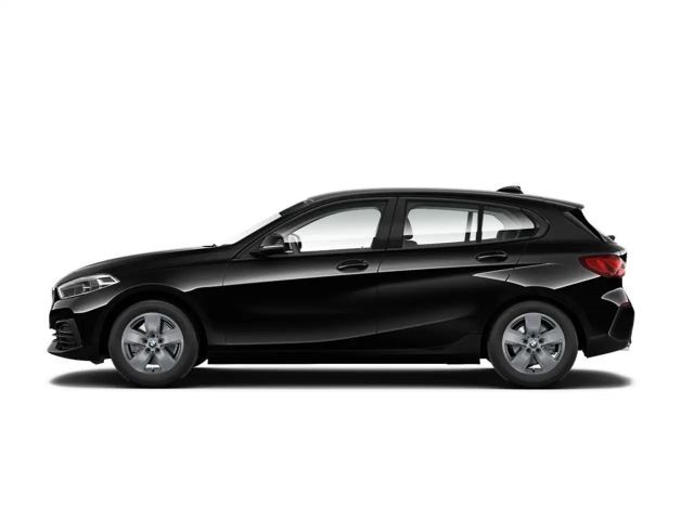 BMW 118 118i 5-deurs Sedan