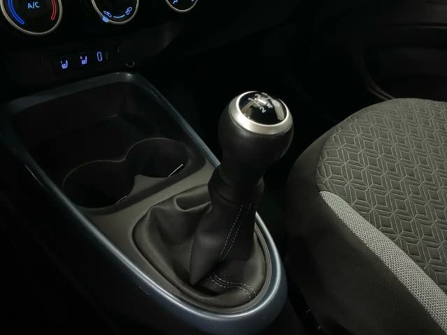 Toyota Aygo X Bi-Tone Hatchback