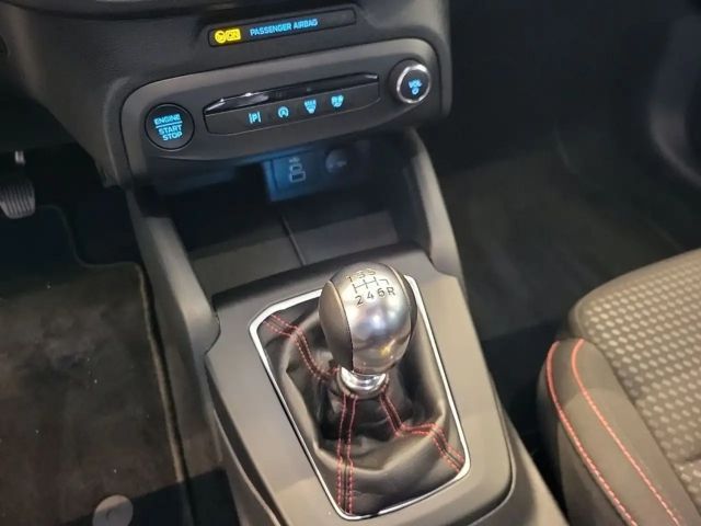 Ford Focus EcoBoost ST Line Wagon