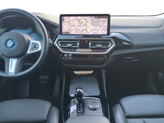 BMW X3 xDrive30e
