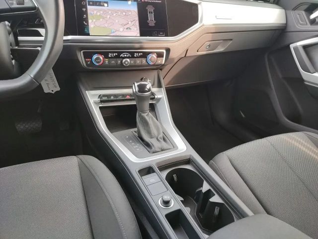 Audi Q3 45*Navi*Alu*AHK*PDC*Virtual