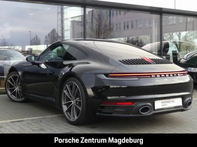 Porsche 992 Carrera Coupé