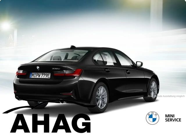 BMW 330 330e Advantage pakket Sedan