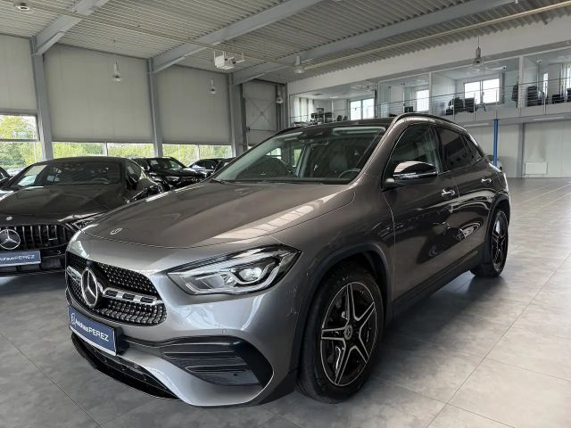 Mercedes-Benz GLA 250 4MATIC AMG Line