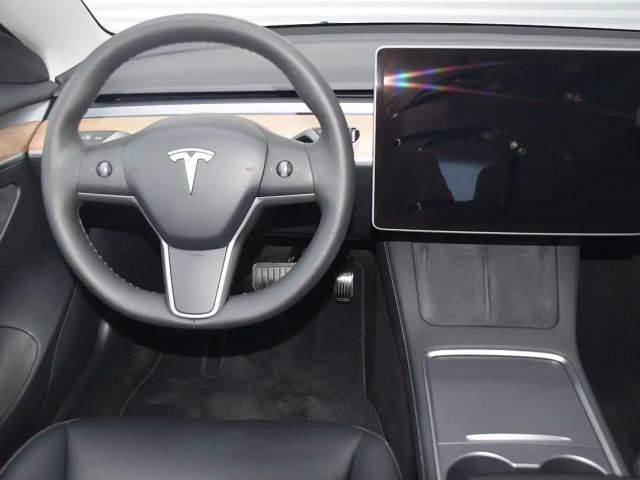 Tesla Model 3 AWD Long Range