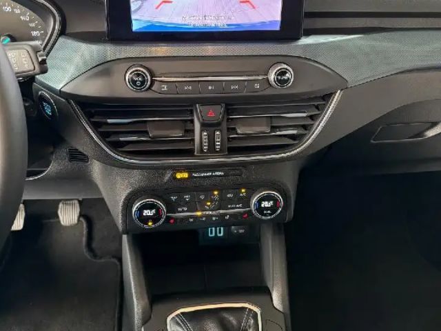 Ford Focus Active EcoBoost