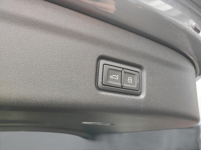 Audi Q6 e-tron SUV e-tron Audi Q6 SUV e-tron