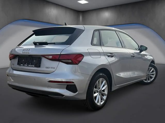 Audi A3 30 TDI Sedan