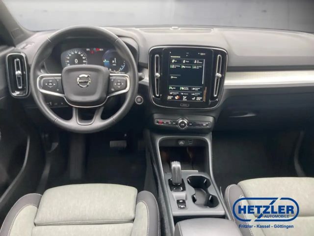 Volvo XC40 R-Design Recharge T5
