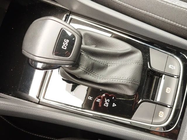 Skoda Karoq 1.5 TSI Drive