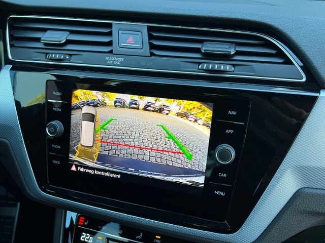 Volkswagen Touran 1.5 TSI DSG