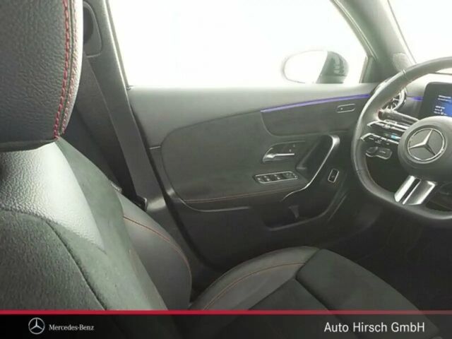 Mercedes-Benz A 250 4MATIC AMG Line