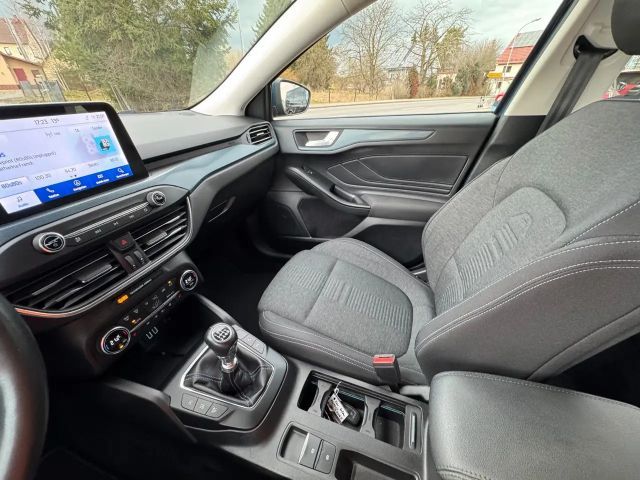 Ford Focus Active Wagon