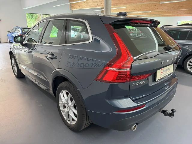 Volvo XC60 Momentum