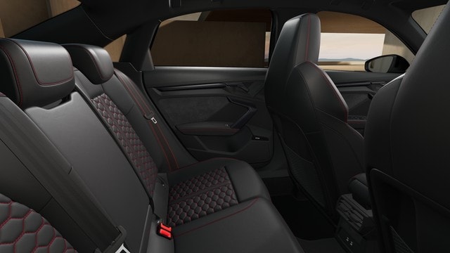 Audi RS3 Quattro S-Tronic Sedan