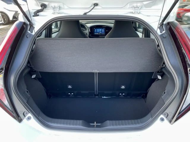 Toyota Aygo X Business Hatchback