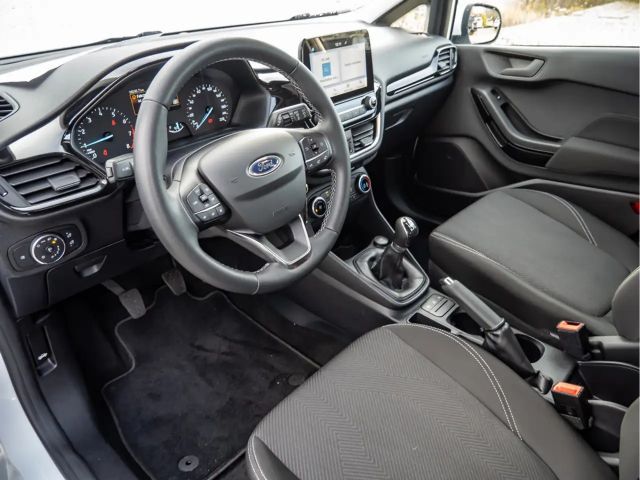 Ford Fiesta C & C 1.1L 75PS KLIMA SYNC PDC SHZ LED