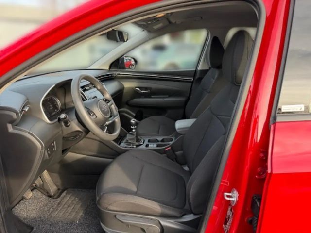 Hyundai Tucson 2WD Pure