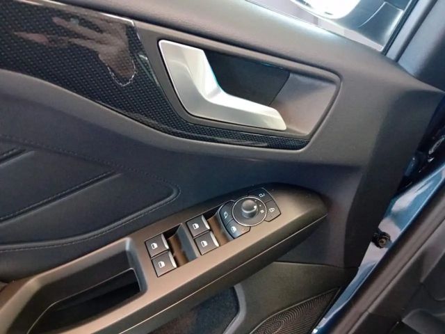 Ford Focus ST Line Wagon