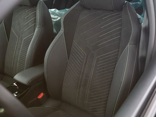 Peugeot E-208 GT-Line