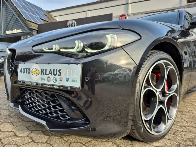 Alfa Romeo Giulia Q4