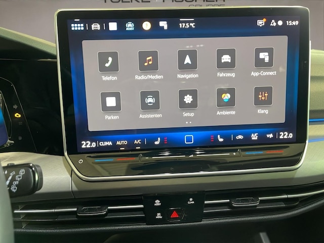 Volkswagen Golf 1.5 eTSI Golf VIII